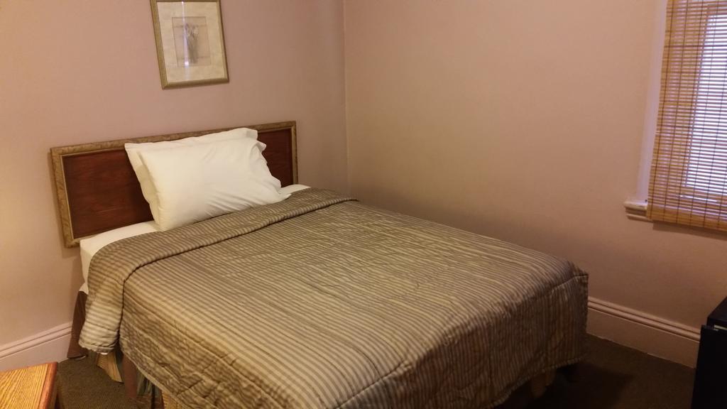A Voyageur'S Guest House オタワ 部屋 写真
