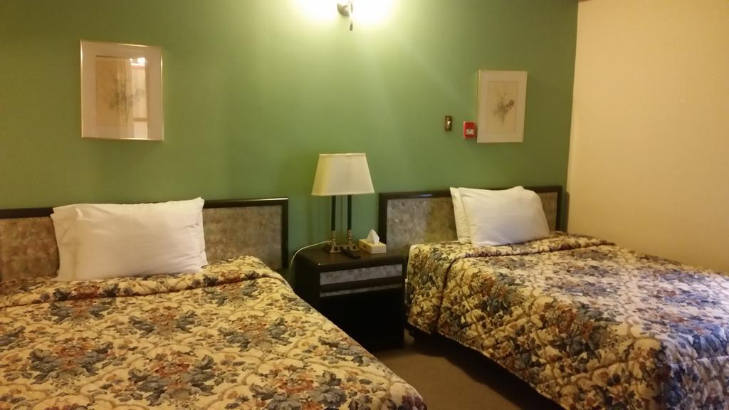 A Voyageur'S Guest House オタワ エクステリア 写真